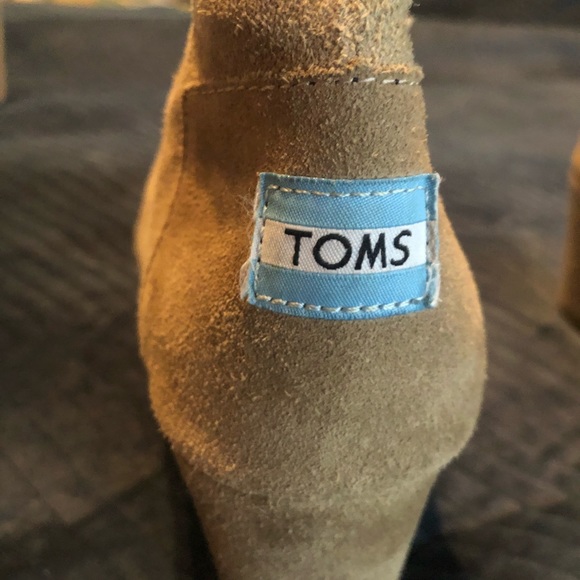 Toms Desert Suede Wedge Booties - Picture 1 of 4